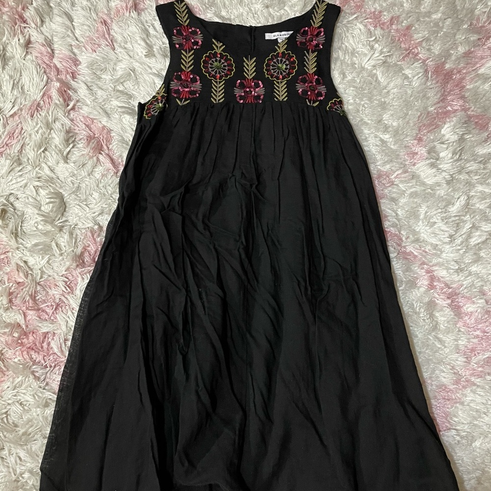 Boho flower sequined tunic with cut out back